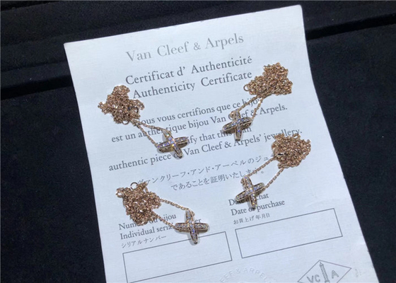Sophisticated 18K Gold Diamond Necklace ,  Jeux De Liens Necklace