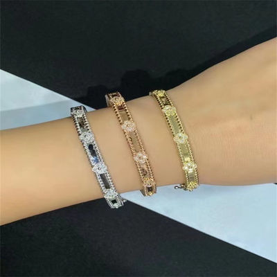 Gioielli Custom Brand in oro massiccio Bracciale in oro rosa 18 carati PerléE Sweet Clovers
