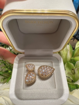 Lussuroso anello di diamanti in oro da 18 carati perfetto per le occasioni speciali Gioielli di diamanti