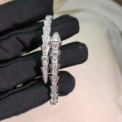 Chiarezza Diamante Vvs Gioielli di Alta Gamma Collezione Oro 18K Dettaglio Squisito Eleganza Senza Tempo Pezzi di Gioielleria Esclusivi
